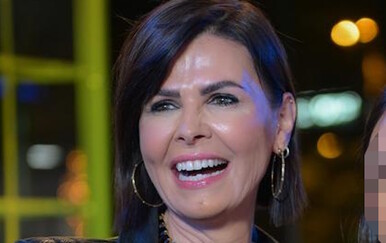 Anica Kovač s kćerima na izboru za Miss Hrvatske