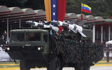 Maduro zbog gomilanja američkih trupa u blizini Venezuele traži pomoć Rusije, Irana i Kine