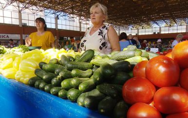 U odnosu na prošlu godinu cijene povrća znatno narasle (Foto: Dnevnik.hr) - 7