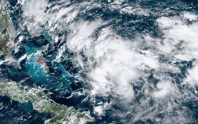 Nova oluja kreće se prema Bahamima (Foto: AFP) - 3