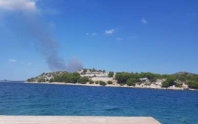 Požar kod Biograda na Moru (Foto: Dnevnik.hr)