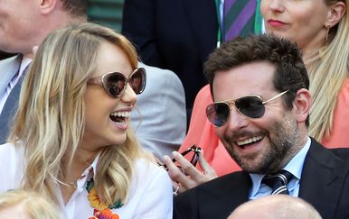Bradley Cooper i Suki Waterhouse (Foto: Profimedia)