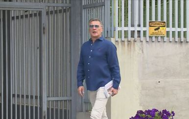 Zdravko Mamić pred zatvorom (Foto: Dnevnik.hr)
