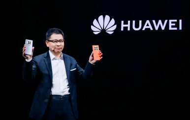 Richard Yu s novim Huawei Mate 50 uređajima