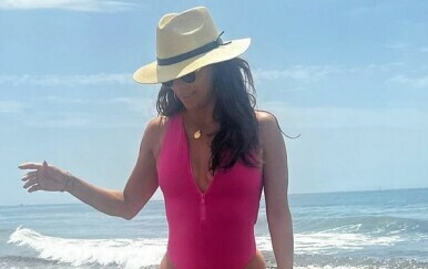 Eva Longoria - 1