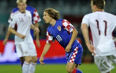Luka Modrić 2012. protiv Latvije