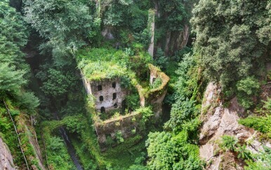 Dolina iz koje je priroda istjerala ljude i koju morate vidjeti, ako putujete na jug Italije