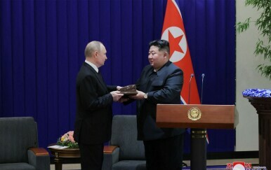 Kim Jong Un i Vladimir Putin