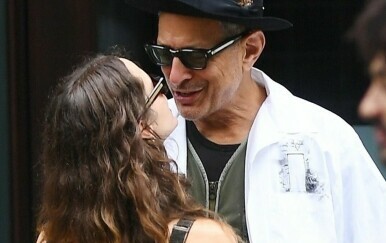 Jeff Goldblum i Emilie Livingston - 4