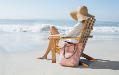 Kako se piše: potamniti ili potamnjeti