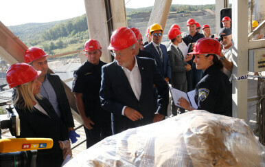 Spaljivanje droge u Našicama - 10