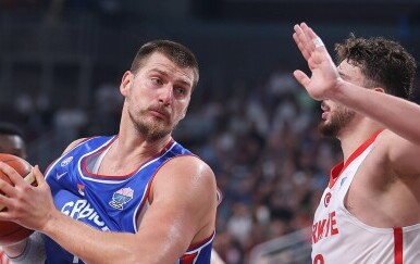 Nikola Jokić i Alperen Sengun