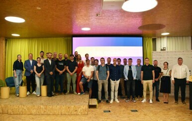 ZICER Connect pokazao zanimljive startupove - od robotskih sustava za razminiranje do onih namijenjenih automatiziranom sortiranju otpada