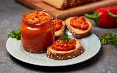 Koji omjer paprike i patlidžana ide u ajvar?