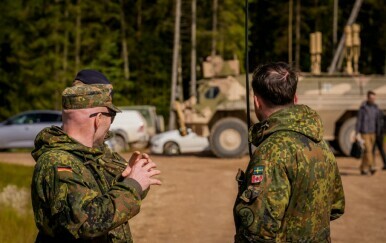 Vojnici u Latviji, ilustracija