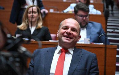 Hajdaš Dončić: Plenković je dopustio rascjep u društvu