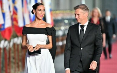 Robert Golobi, Tina Gaber