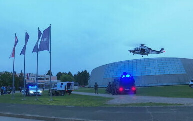 Simulacija akcije antiterorističke postrojbe Lučko