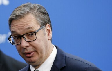 Vučić: Istraživanja će pokazati hoću li prihvatiti kandidaturu za premijera
