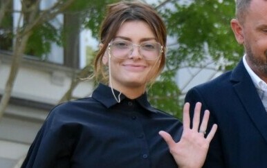 Ella Dvornik viđena na novom ročištu s bivšim suprugom u Puli