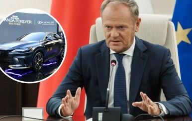 Donald Trump i Lexus SUV