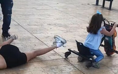Ako ste mislili da su električni romobili opasni, pogledajte samo ovaj tricikl