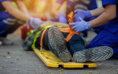 Pružanje prve pomoći, ilustracija