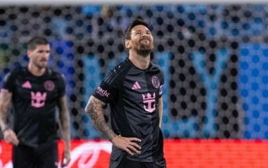 VIDEO Messi drsko pokušao Panenku, Hrvat ga je propisno osramotio