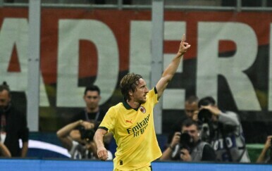 FOTO Modrić ugledao transparent na hrvatskom pa povukao potez koji je oduševio Talijane