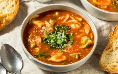 Varivo od mljevenog mesa i tortellina od sira recept