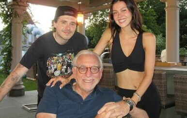 Brooklyn Beckham - 3