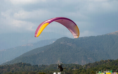 Paraglajder, ilustracija