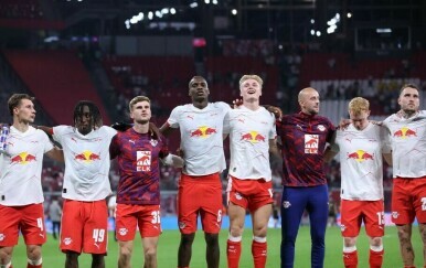 Igrači Leipziga slave pobjedu