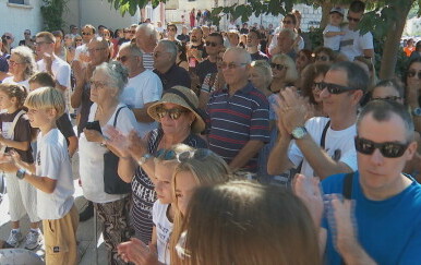 Prosvjed u Makarskoj