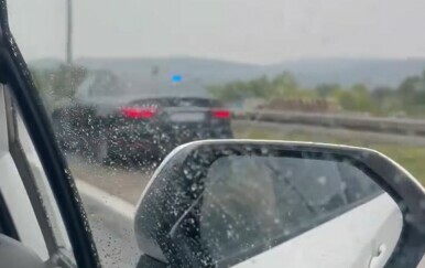 Policija na autocesti