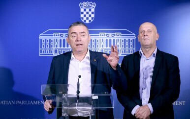 Stipo Mlinarić Ćipe, Ivica Kukavica