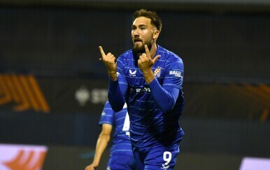 UŽIVO DINAMO - GENK: GOOOL! Beljo prepolovio prednost gostiju