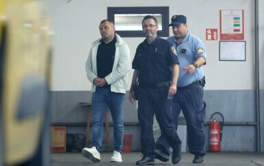 Privođenje Ognjena Krznarića