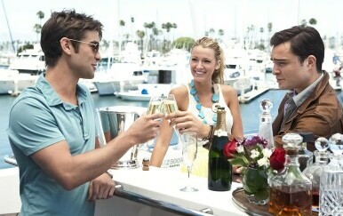 Serija ''Tračerica''