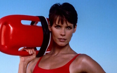 Alexandra Paul - 5