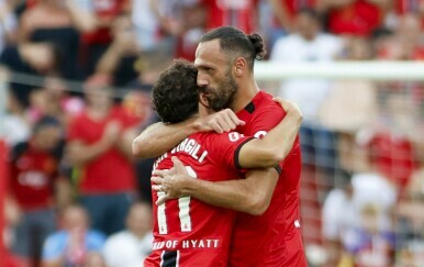 VIDEO Mallorca u završnici slomila Elche i pobjegla iz zone ispadanja