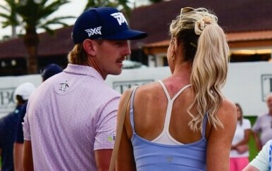 Jake Knapp, Mekena White