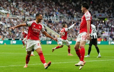 Newcastle - Arsenal