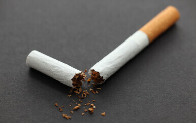 Kako se piše: loše po nas ili loše za nas