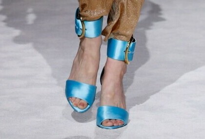 Vogue je izdvojio modele cipela koji će obilježiti proljeće i ljeto