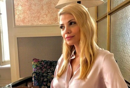 Lejla Filipović voli nositi bluze od podatnih materijala