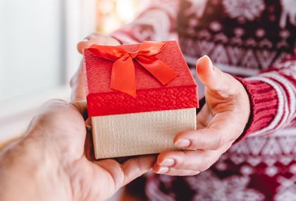 Kupovina božićnih poklona muškarcima često uzrokuje stres