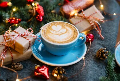 Odaberite savršen božićni poklon za prijateljice kavopije