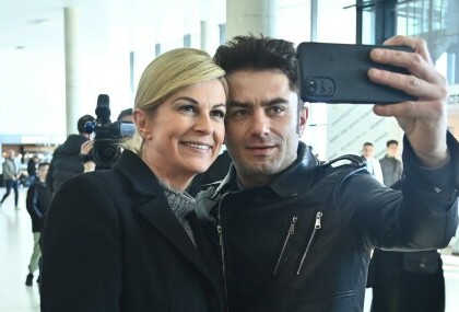 Kolinda Grabar Kitarović na dočeku rukometaša u zračnoj luci