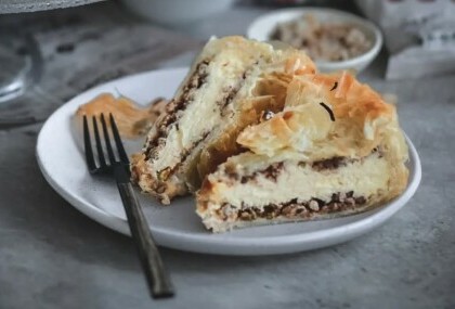 Baklava cheesecake